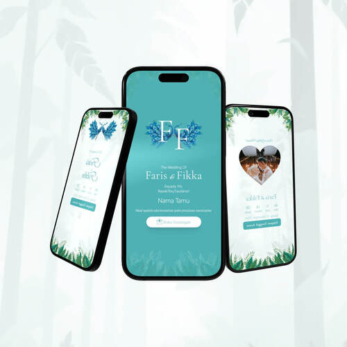 The Natural Beauty of Luxurious Peacocks